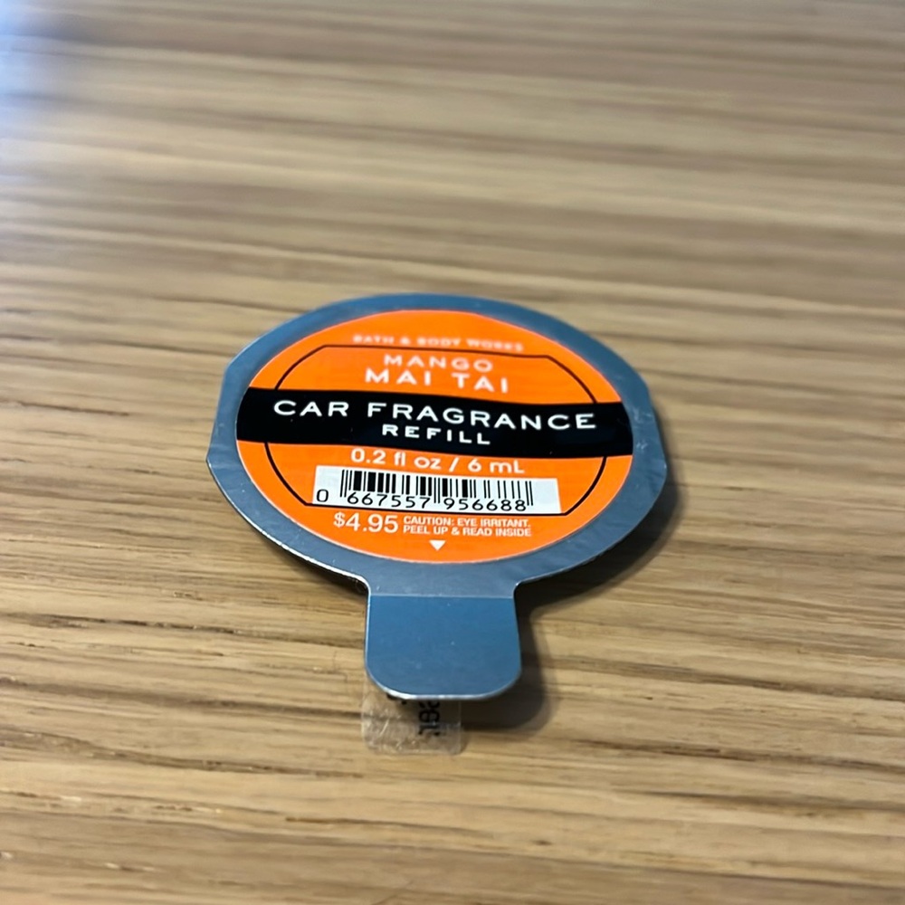 Bath & Body Works Car Fragrance Refill. Mango Mai Tai.